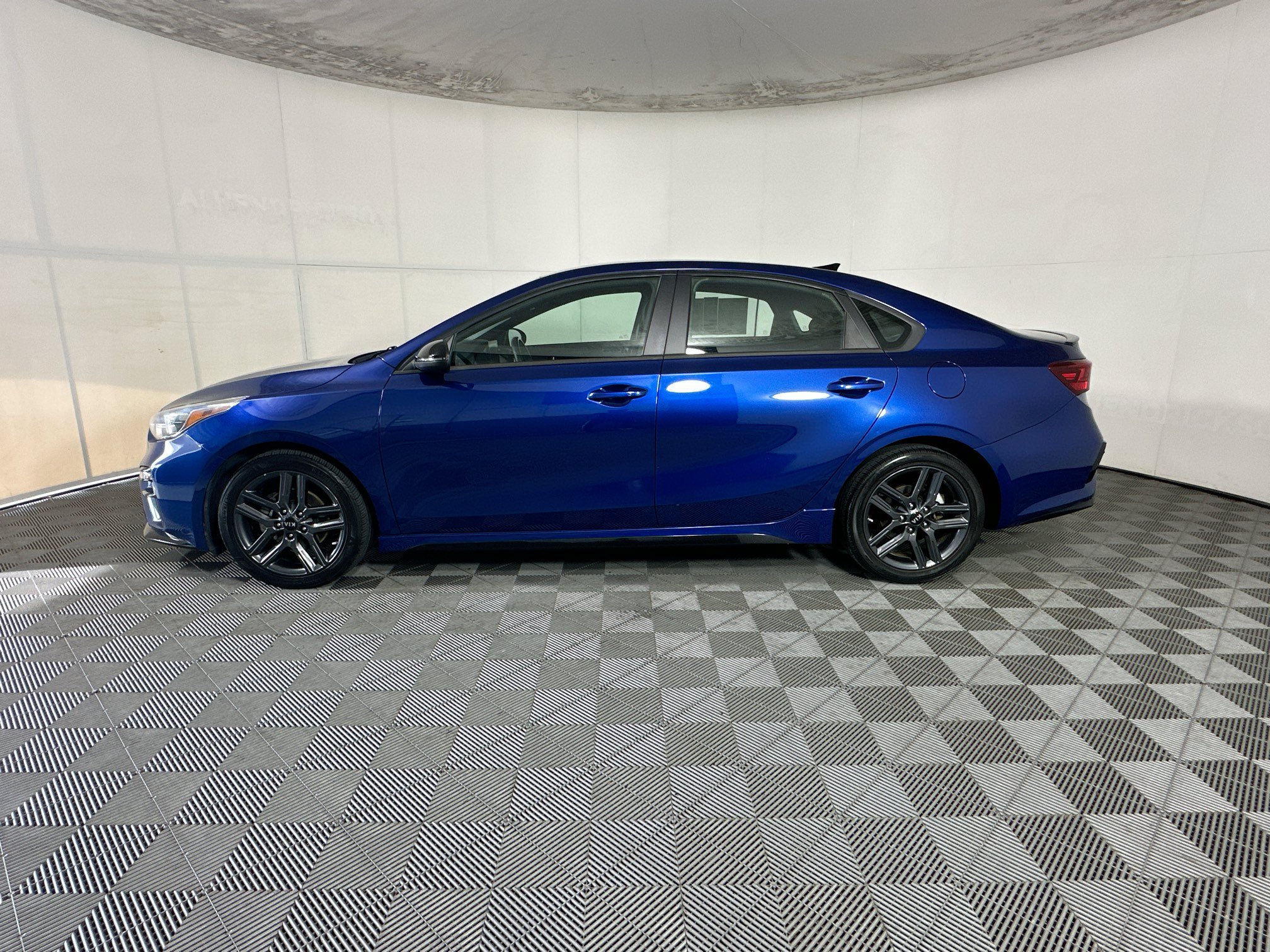 Used 2021 Kia Forte GT-Line FWD image 6