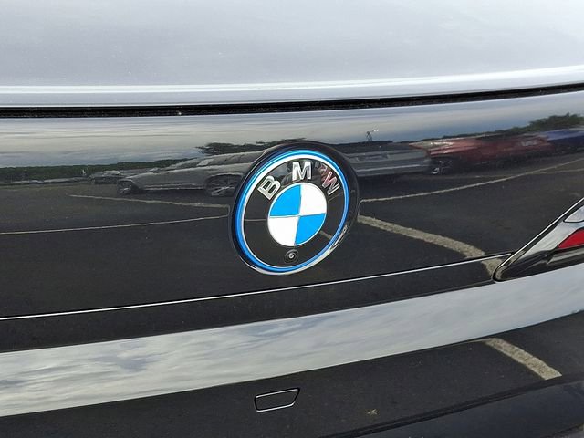 New 2025 BMW 750e xDrive w/ Executive Package image 24