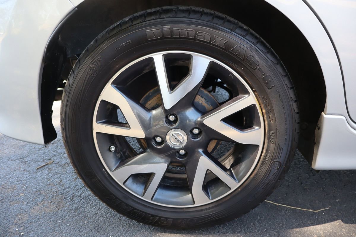 Used 2015 Nissan Versa Note SR w/ SR Convenience Package FWD image 42