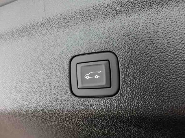 New 2026 Chevrolet Suburban Premier AWD/4WD image 10