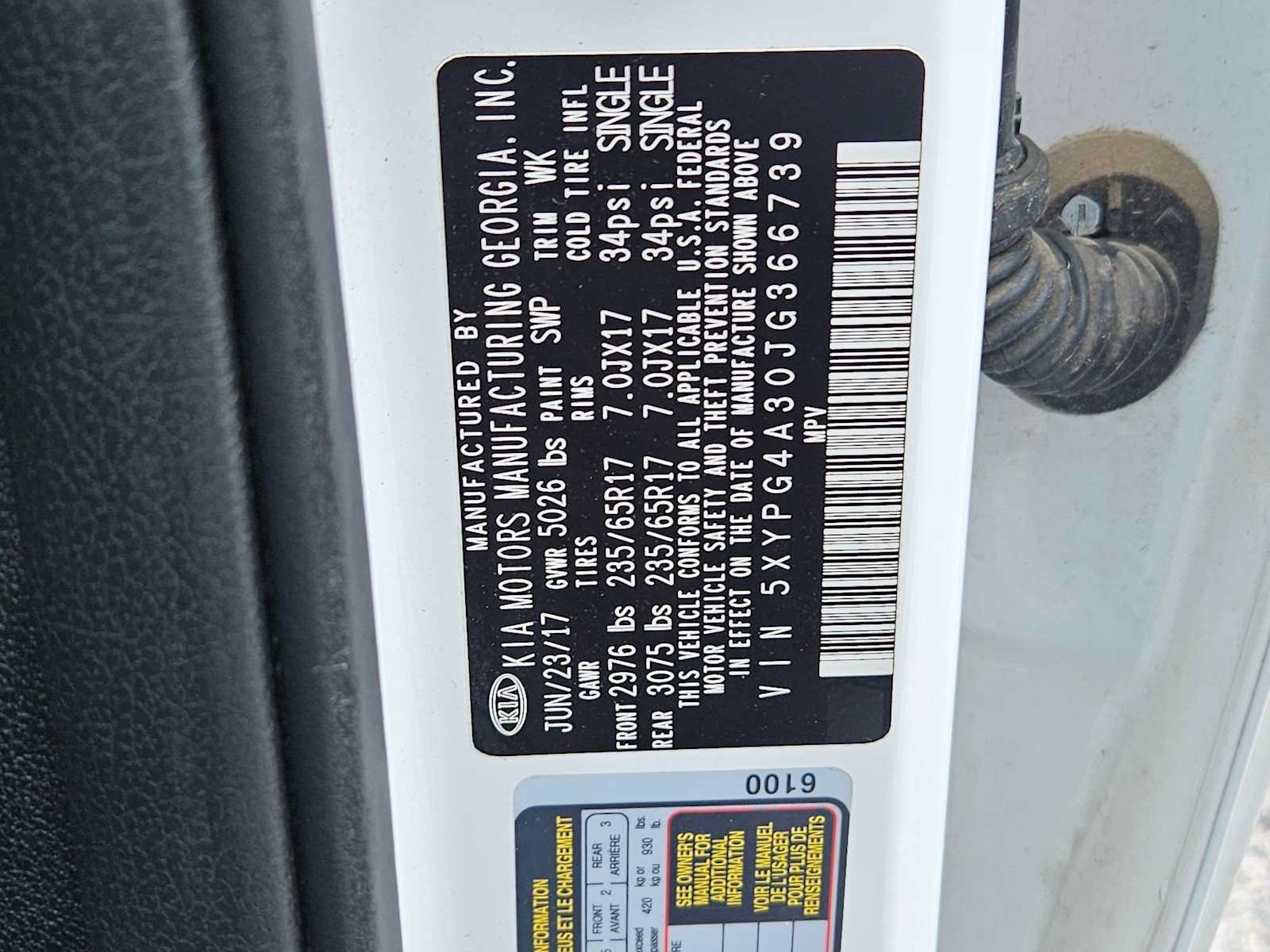 Used 2018 Kia Sorento FWD image 22