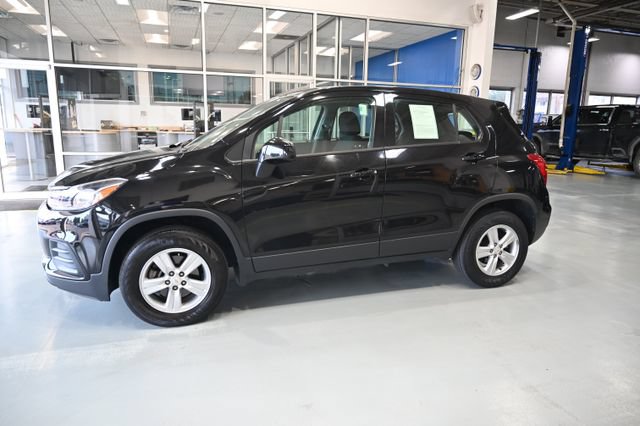 Used 2020 Chevrolet Trax LS AWD/4WD image 7