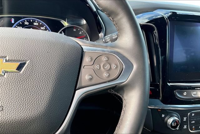 Used 2023 Chevrolet Traverse Premier AWD/4WD image 19