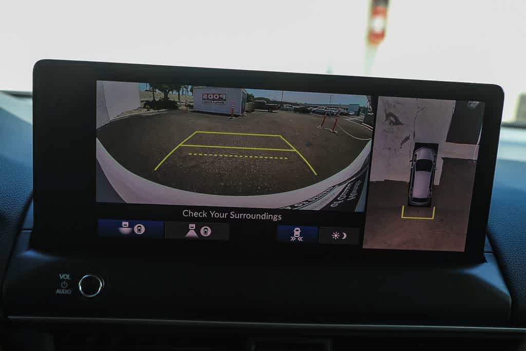 Used 2026 Honda Pilot Elite image 15