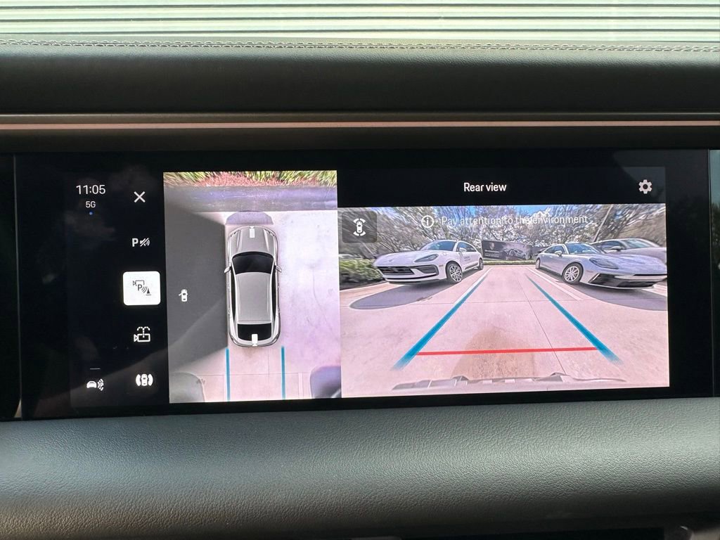 Certified 2024 Porsche Macan Turbo Electric image 32