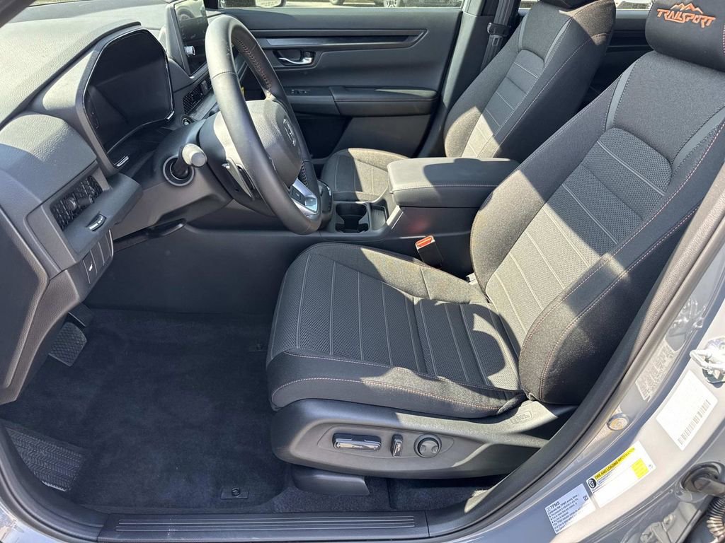 Used 2026 Honda CR-V TrailSport image 15