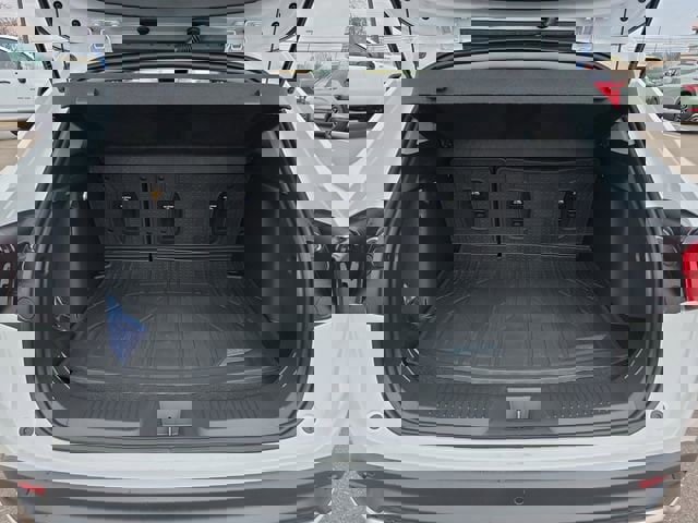 New 2026 Chevrolet Trax LT w/ Driver Confidence Package image 15