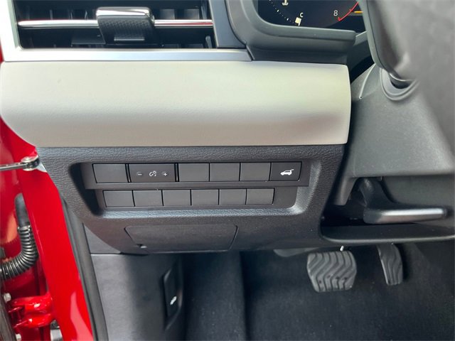 New 2025 Mitsubishi Outlander SE image 17