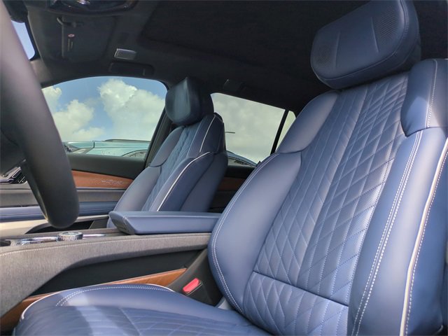 New 2026 Cadillac Vistiq Premium Luxury image 14