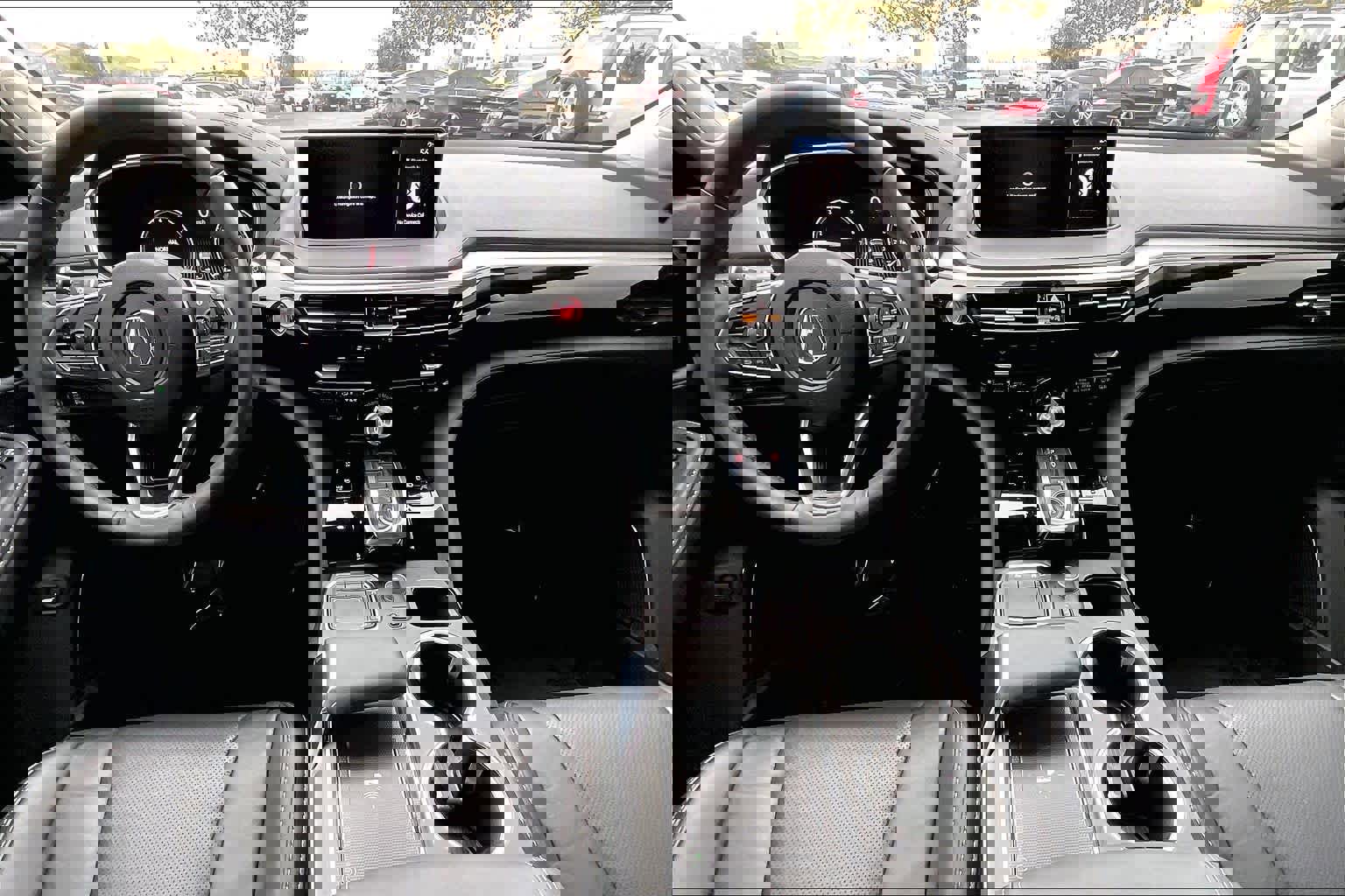 Used 2024 Acura MDX SH-AWD w/ Technology Package image 16