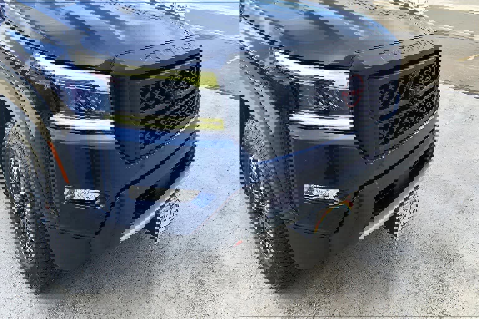 Used 2022 Nissan Frontier Pro-X image 33