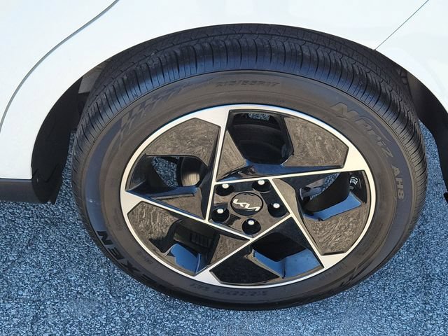 Used 2025 Kia Soul EX FWD image 31