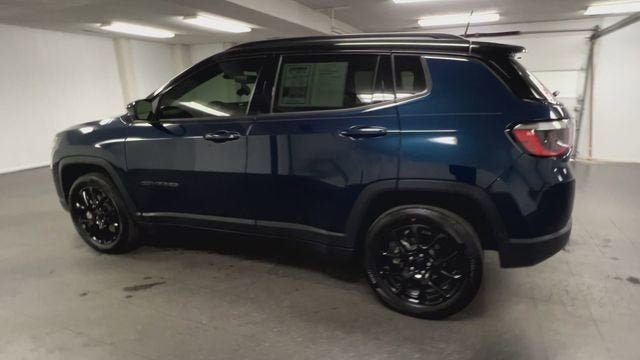 Used 2024 Jeep Compass Latitude w/ Altitude Special Edition AWD/4WD image 6
