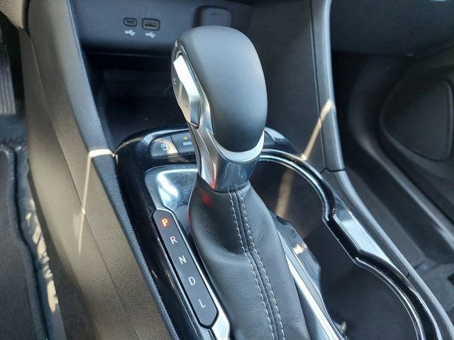 Used 2025 Buick Encore GX Preferred AWD/4WD image 31