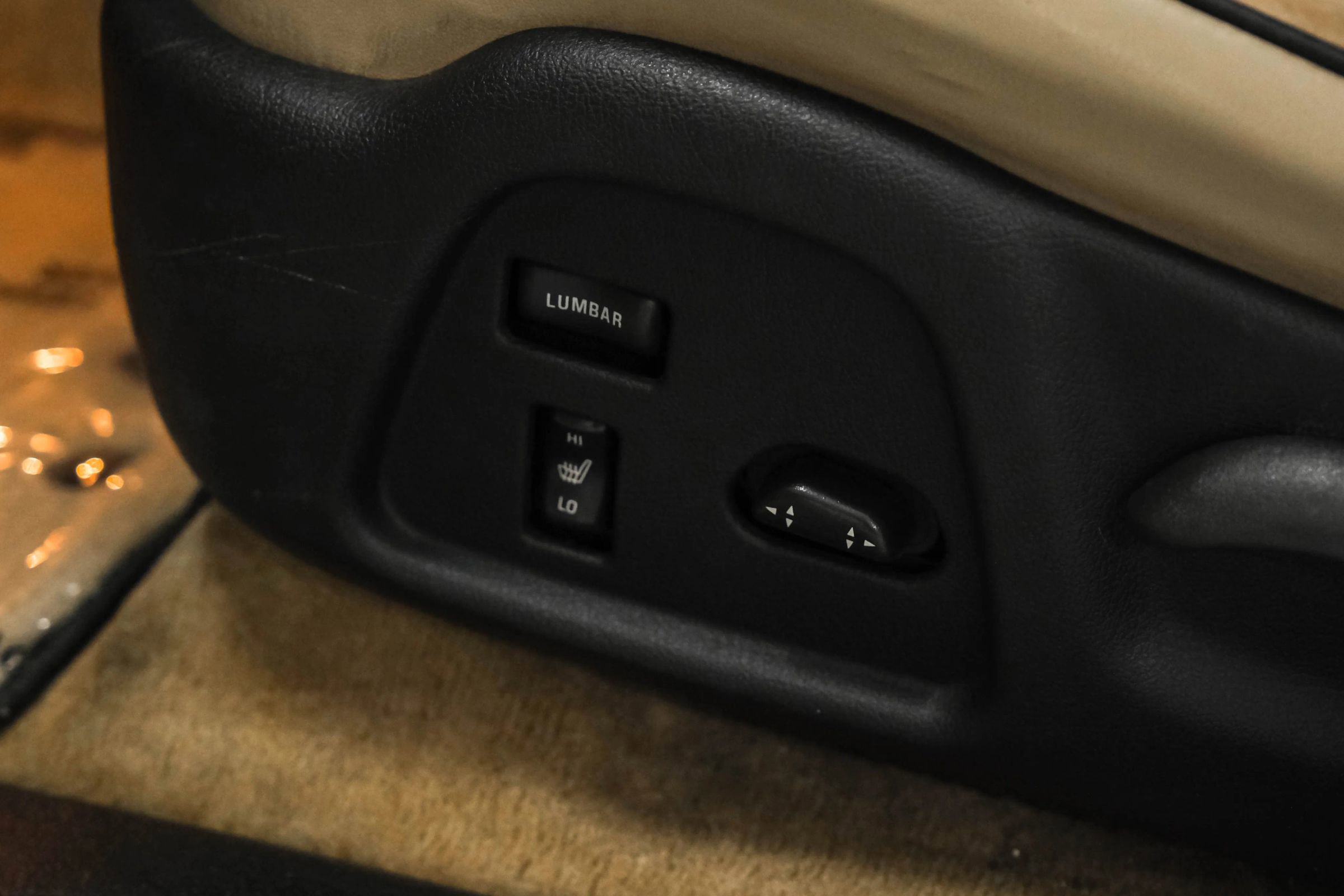 Used 2010 HUMMER H3 Luxury w/ Appearance Package AWD/4WD image 29
