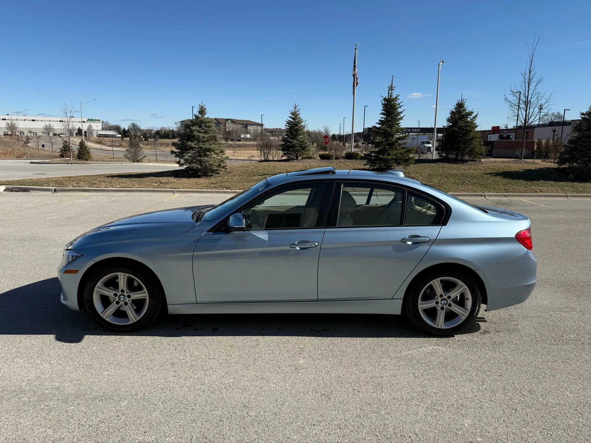 Used 2014 BMW 328i Sedan image 2
