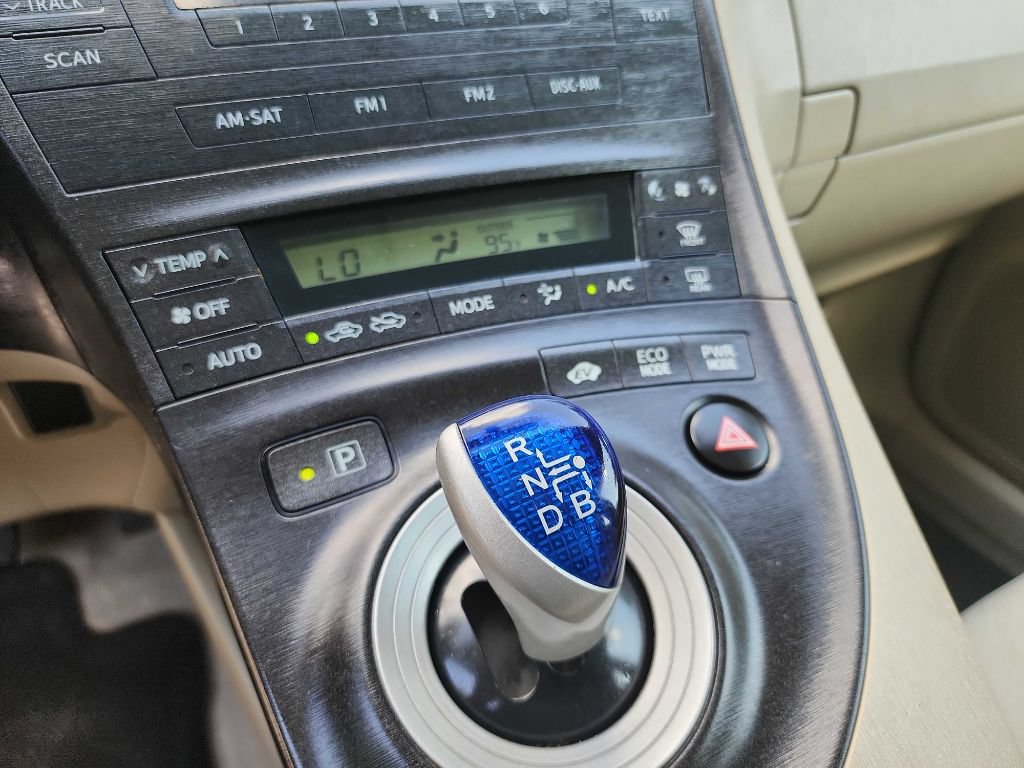 Used 2010 Toyota Prius Two FWD image 21