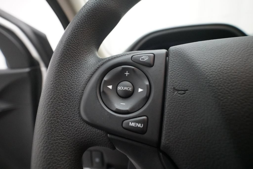 Used 2016 Honda CR-V LX image 17