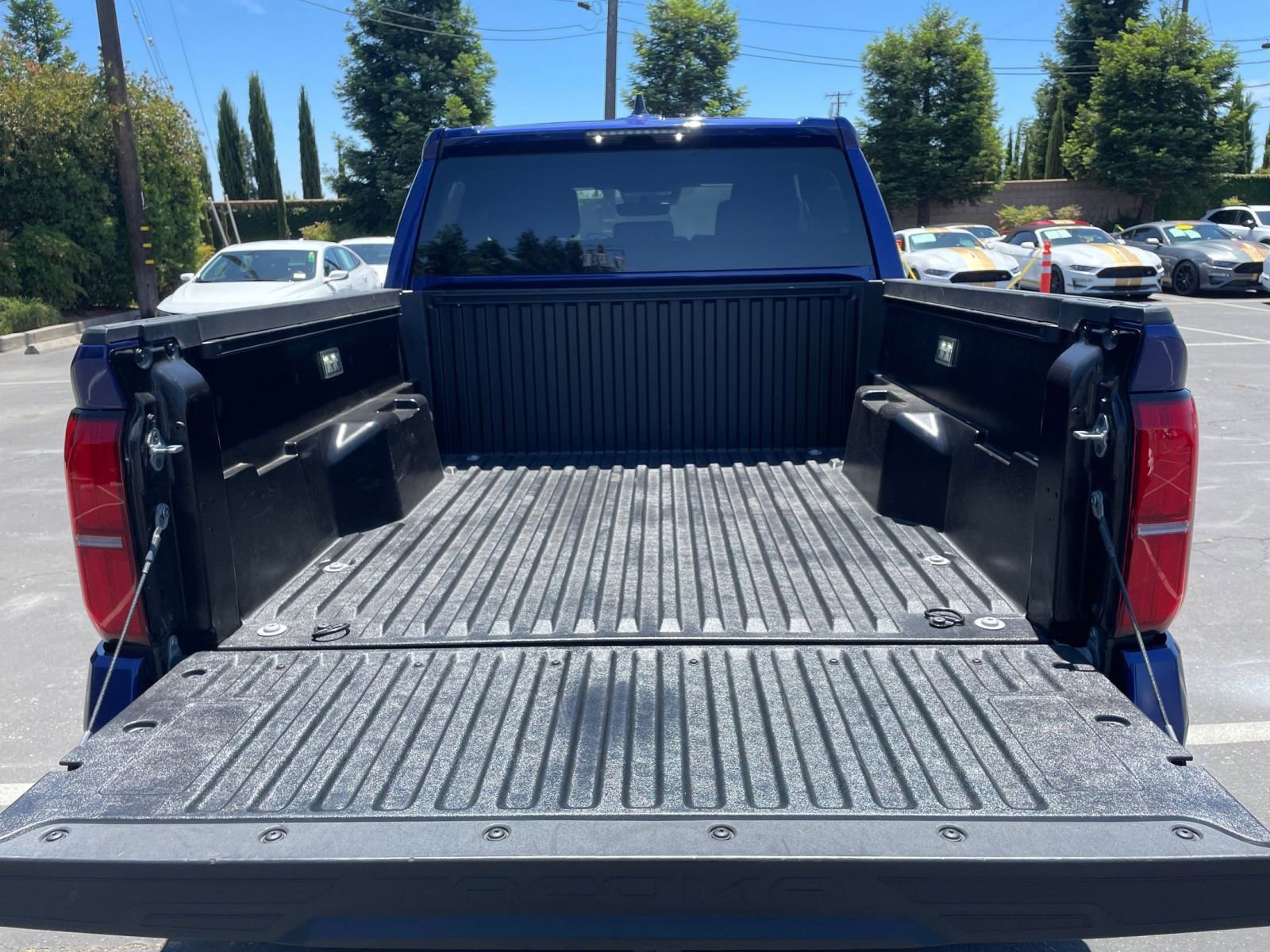 Used 2024 Toyota Tacoma TRD Sport image 30