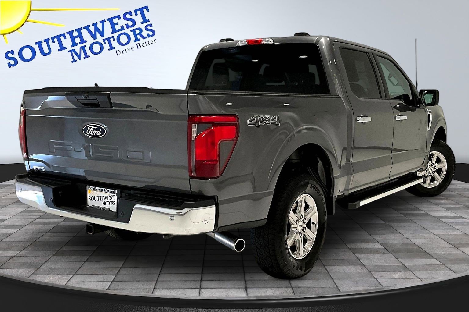 Used 2025 Ford F150 XLT w/ Equipment Group 301A Standard AWD/4WD image 7
