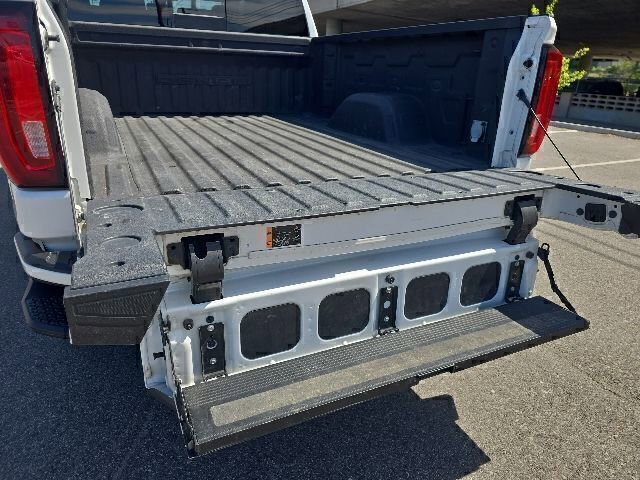 Used 2022 GMC Sierra 1500 Denali w/ Denali Premium Package AWD/4WD image 16