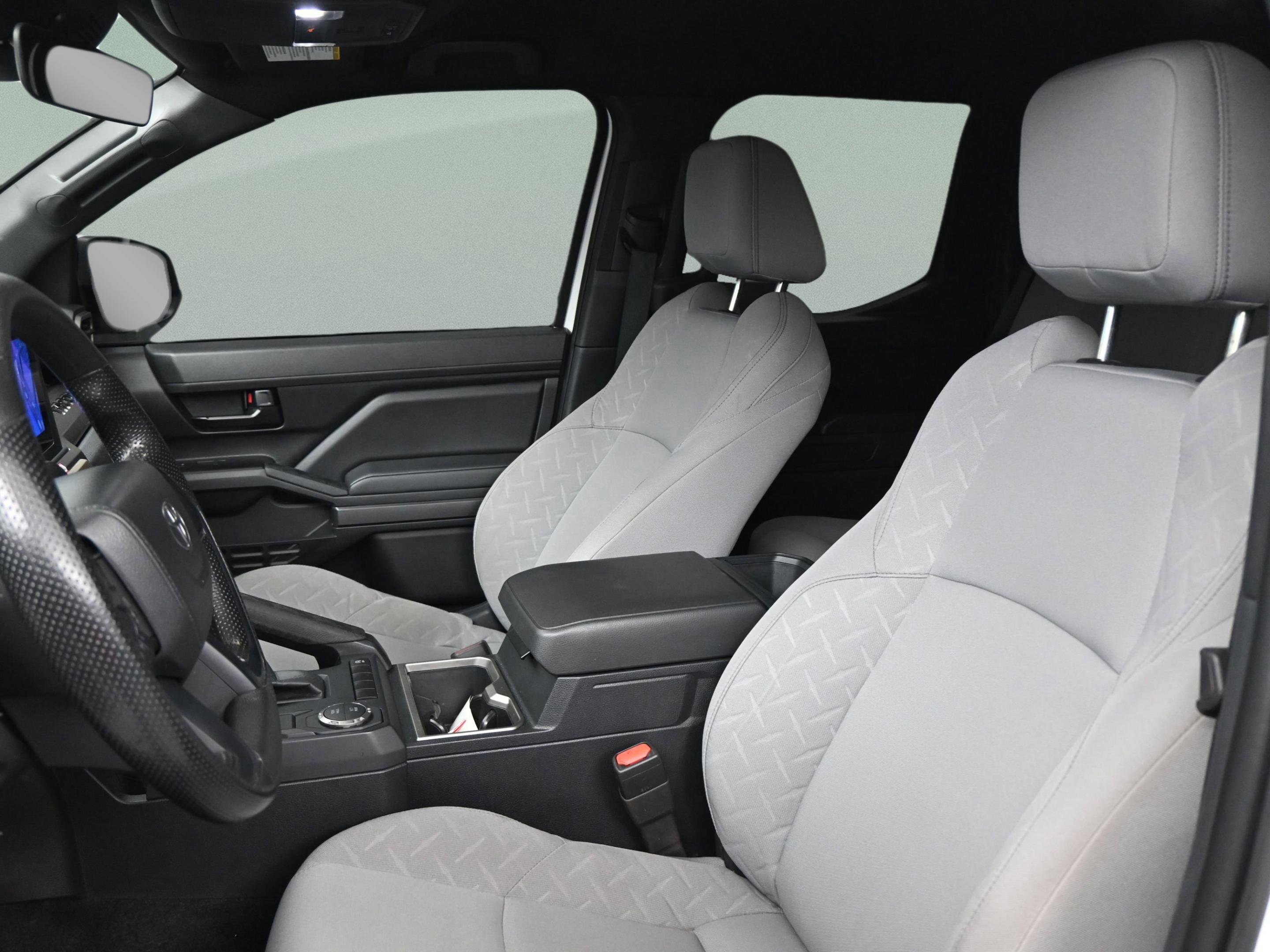 Used 2024 Toyota Tacoma SR5 image 32