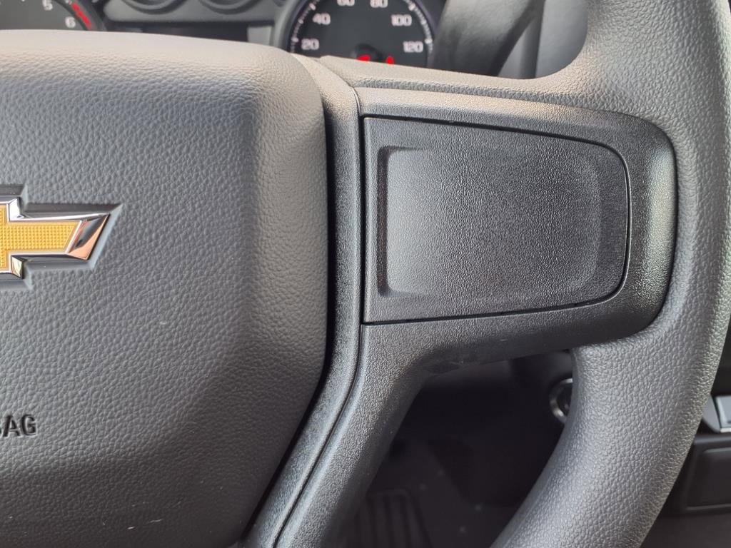 New 2025 Chevrolet Silverado 1500 Custom image 18