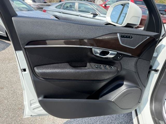 Used 2019 Volvo XC90 T6 Momentum w/ Advanced Package AWD/4WD image 17