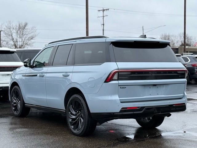 Used 2025 Lincoln Navigator Reserve w/ Jet Appearance Package image 52