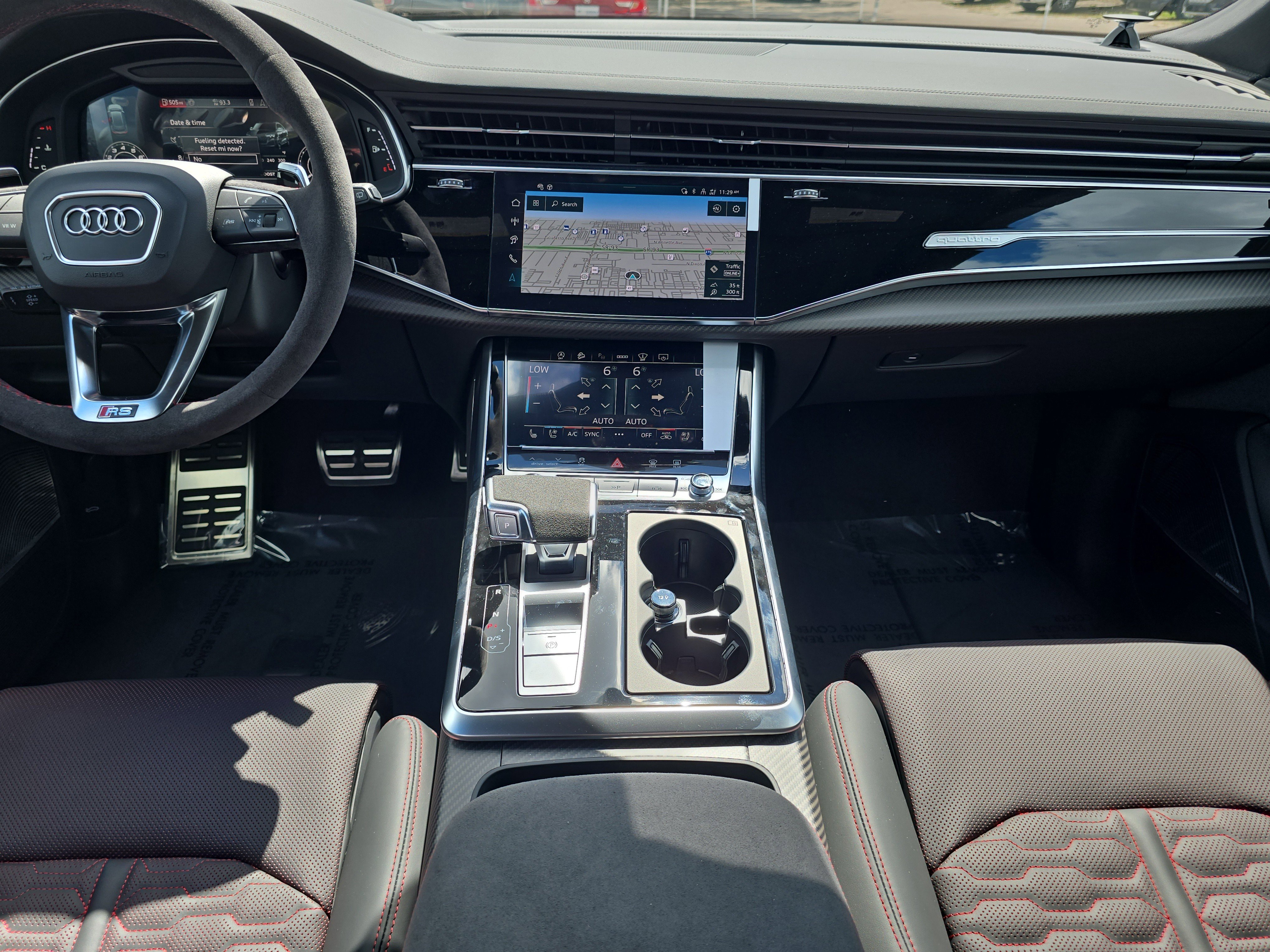 New 2025 Audi RS Q8 performance image 13