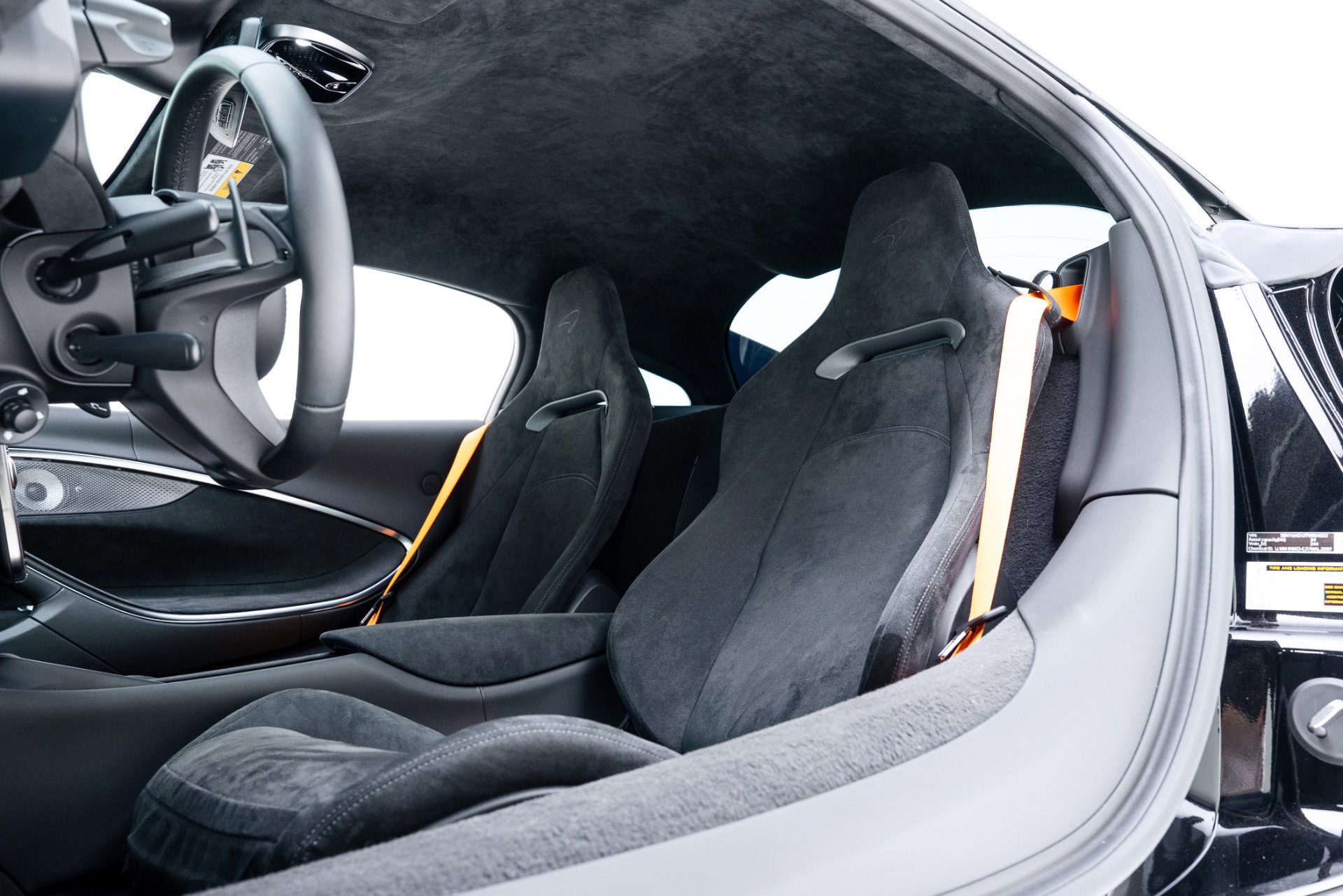 Used 2026 McLaren Artura image 29