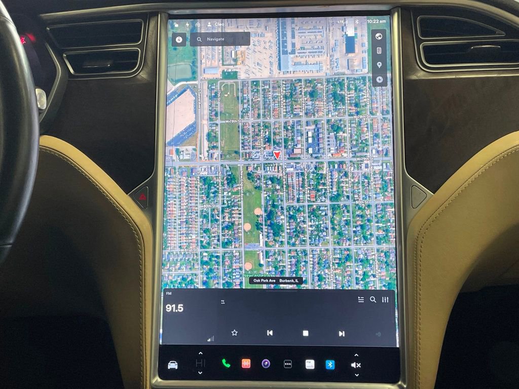 Used 2016 Tesla Model X 90D image 28