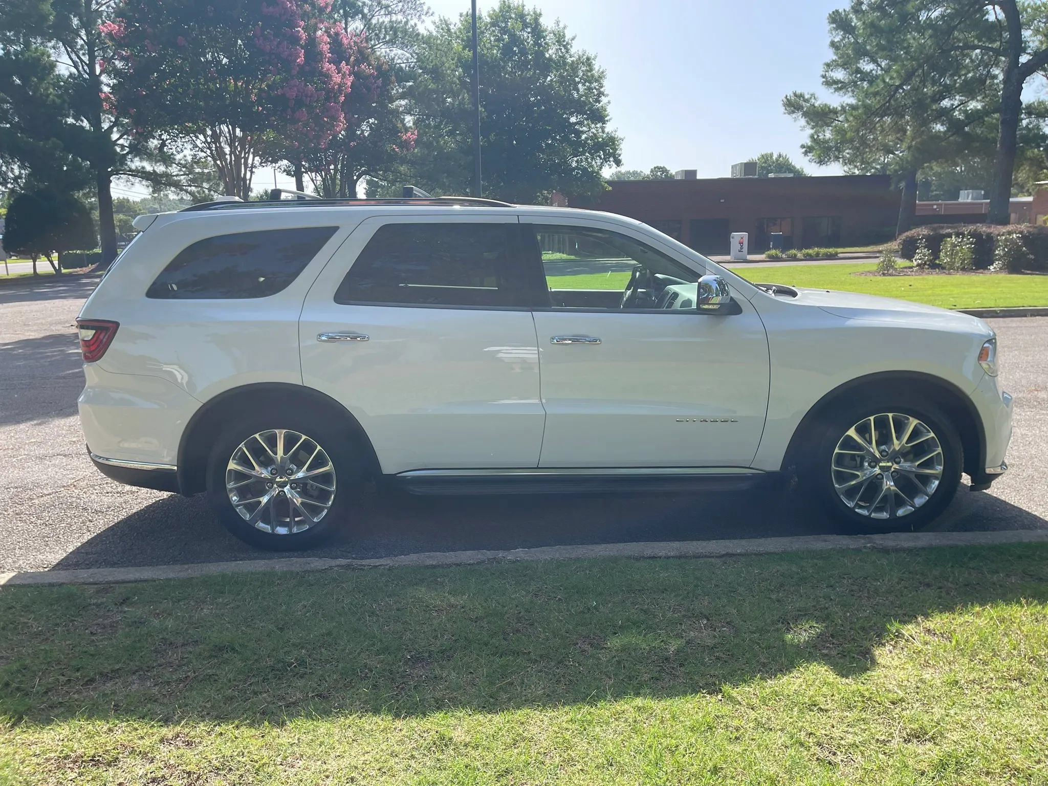 Used 2015 Dodge Durango Citadel w/ Mopar Running Board Package RWD image 6