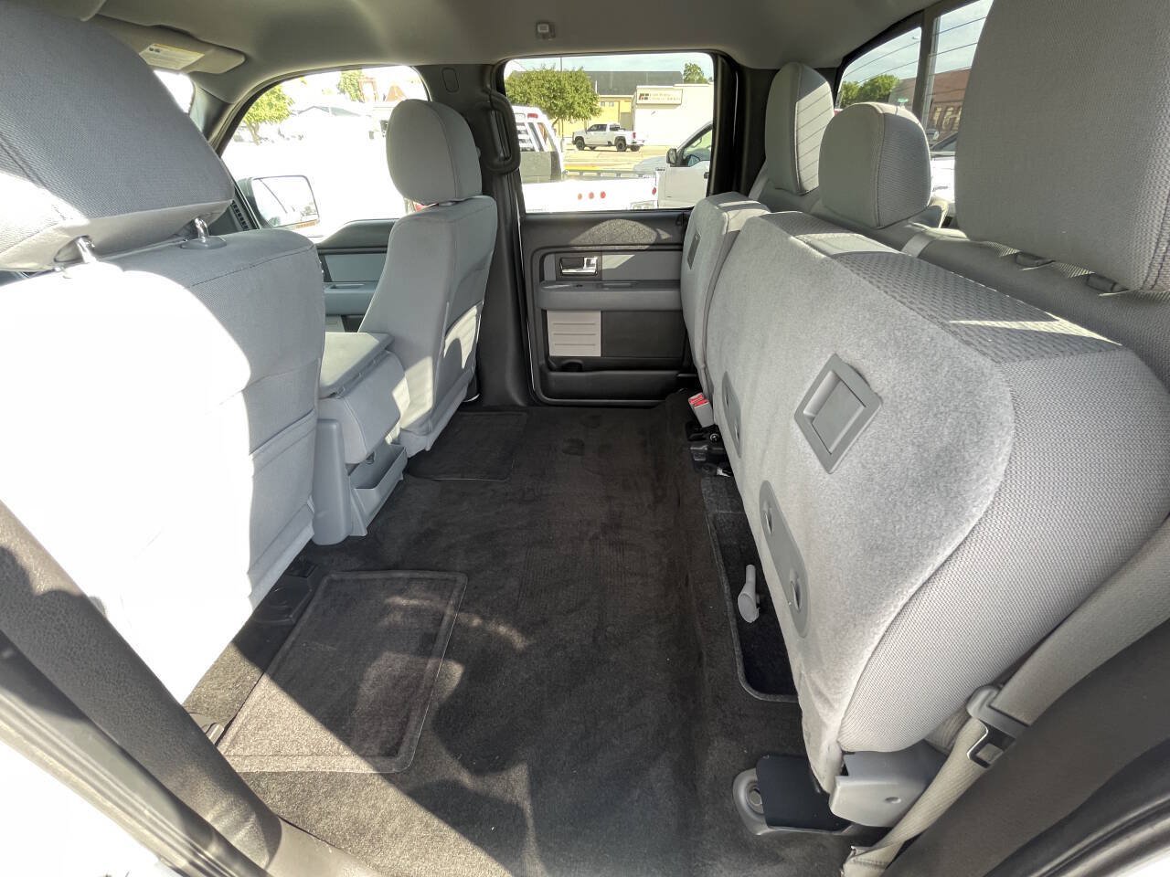 Used 2012 Ford F150 XLT w/ XLT Chrome Pkg AWD/4WD image 24