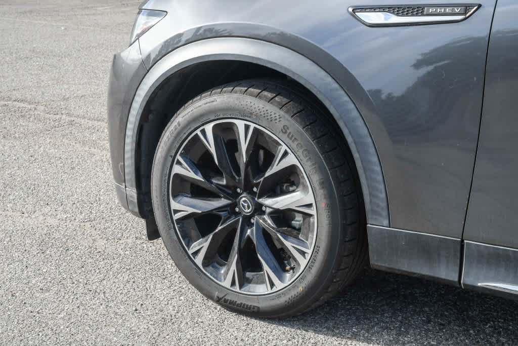 Used 2024 MAZDA CX-90 Plug-In Hybrid w/ Premium Pkg AWD/4WD image 11
