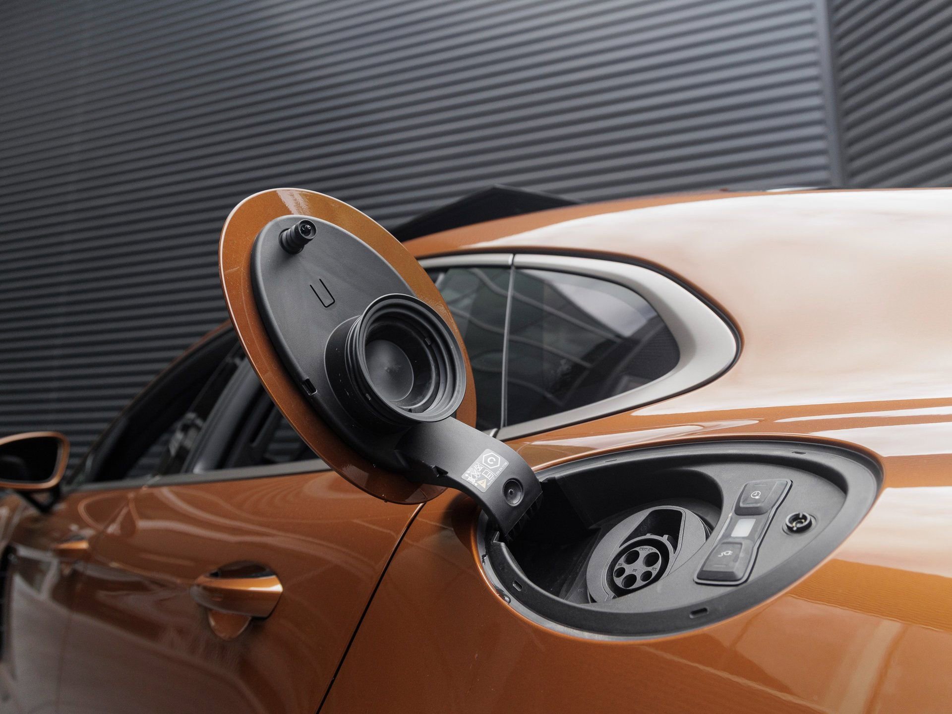 Certified 2025 Porsche Panamera Turbo S image 28