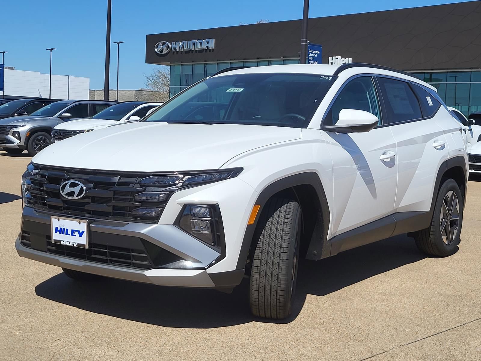 New 2026 Hyundai Tucson SEL AWD/4WD image 2