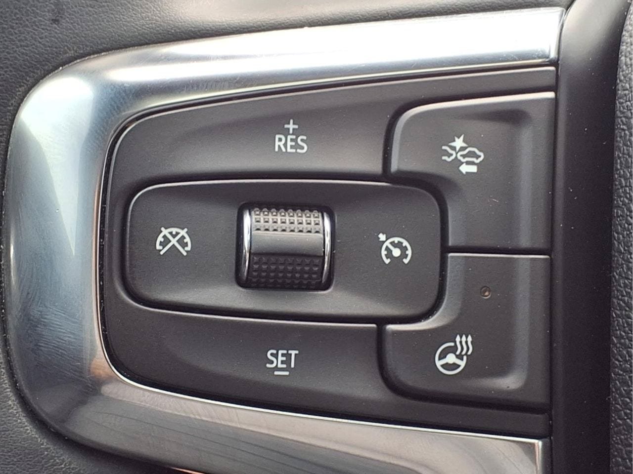 Used 2024 Chevrolet Blazer RS w/ Driver Confidence II Package AWD/4WD image 26