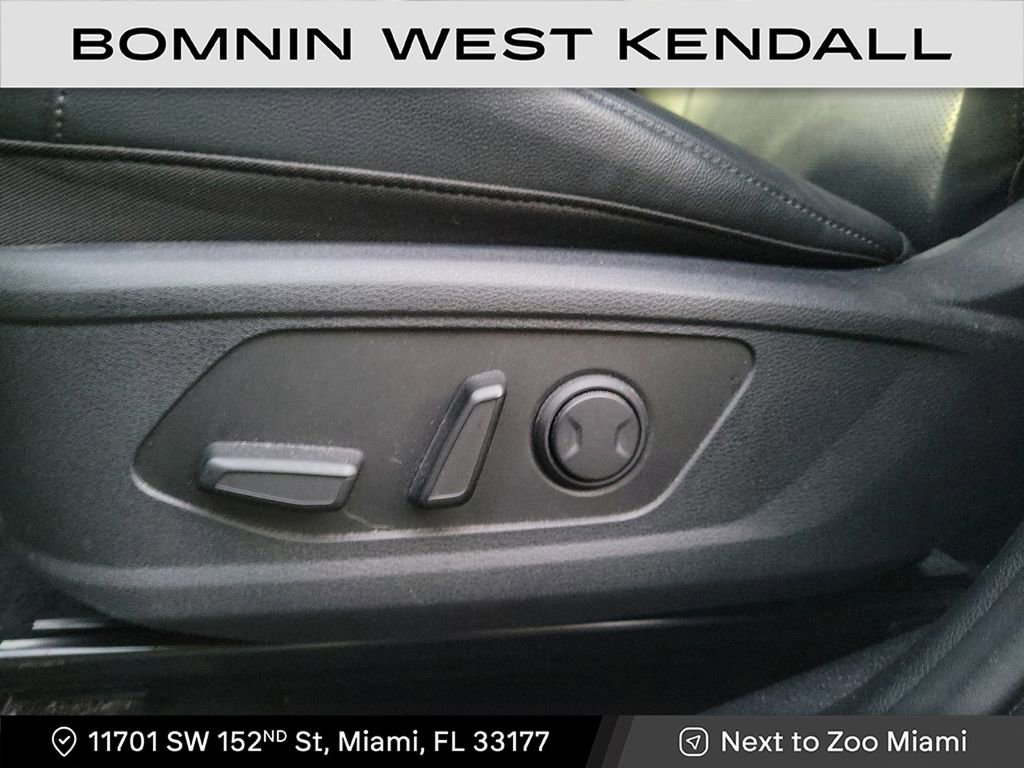 Used 2024 Kia Sportage EX image 11