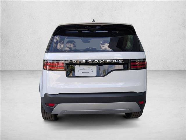 New 2026 Land Rover Discovery S image 8