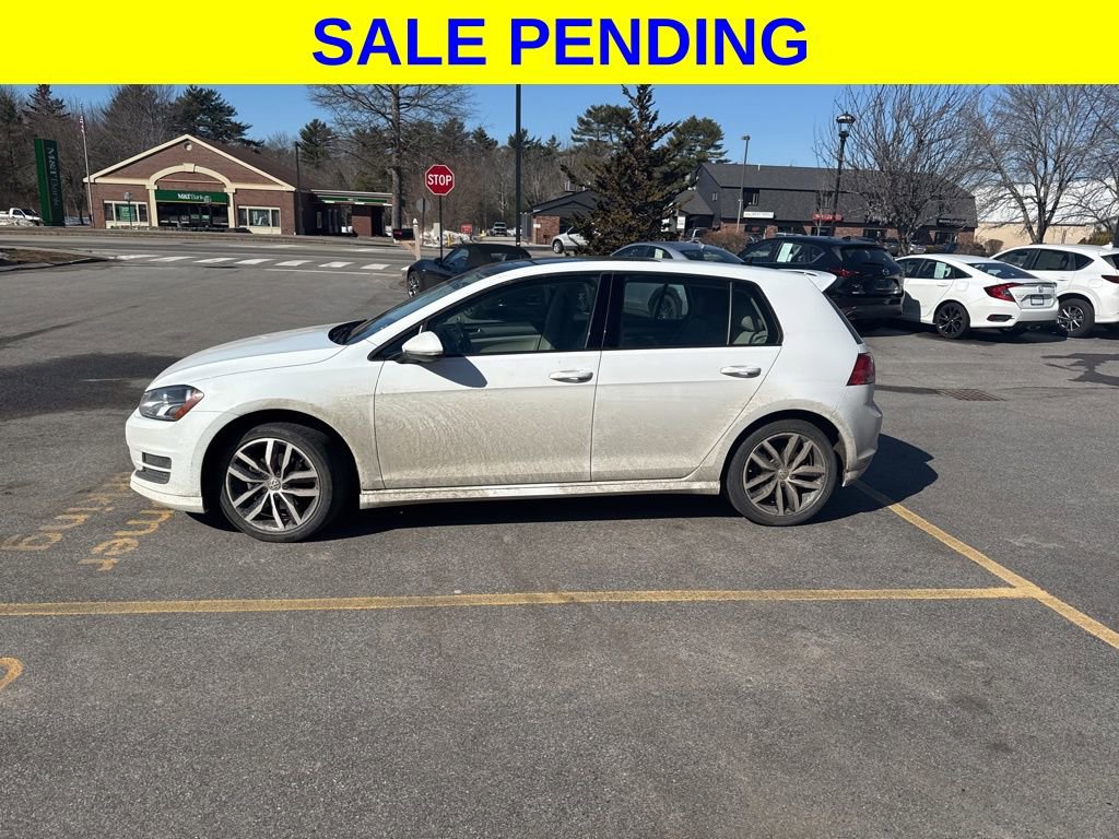 Used 2015 Volkswagen Golf SE image 16