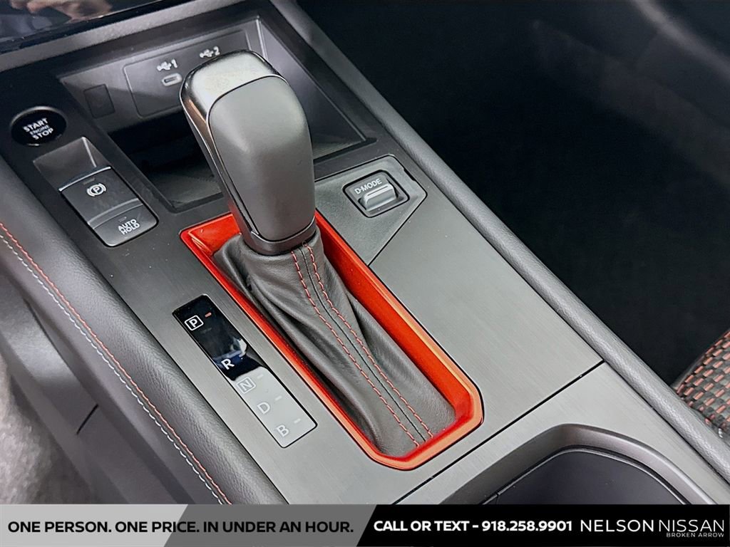 New 2026 Nissan Kicks SR w/ SR Premium Package FWD image 16