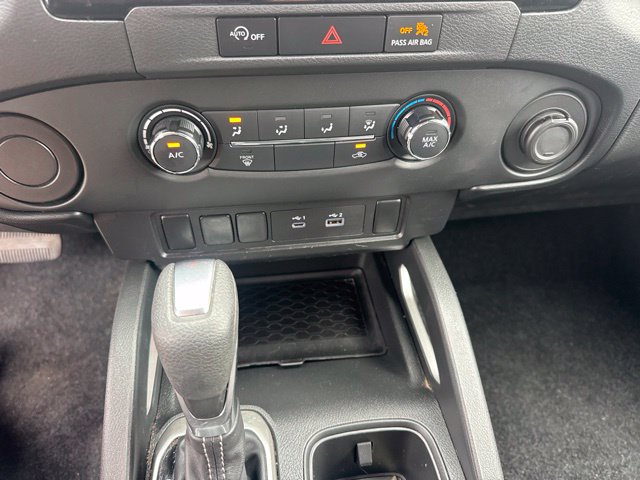 Used 2023 Nissan Frontier SV RWD image 24