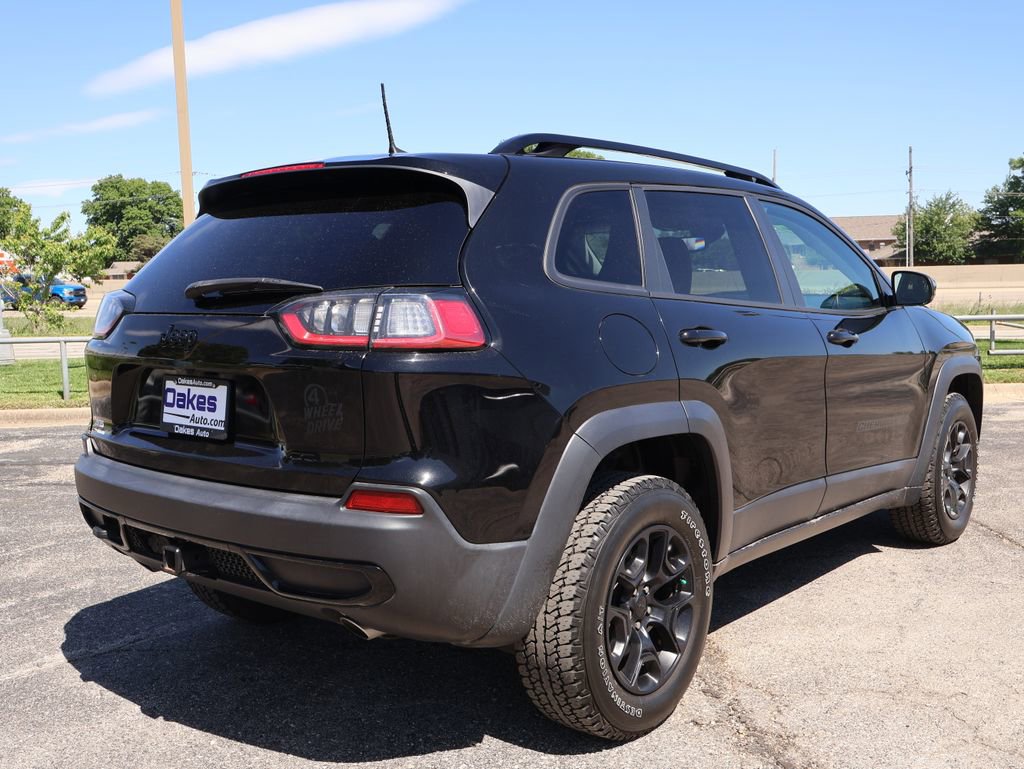 Used 2022 Jeep Cherokee Latitude w/ Sun & Sound Group AWD/4WD image 8