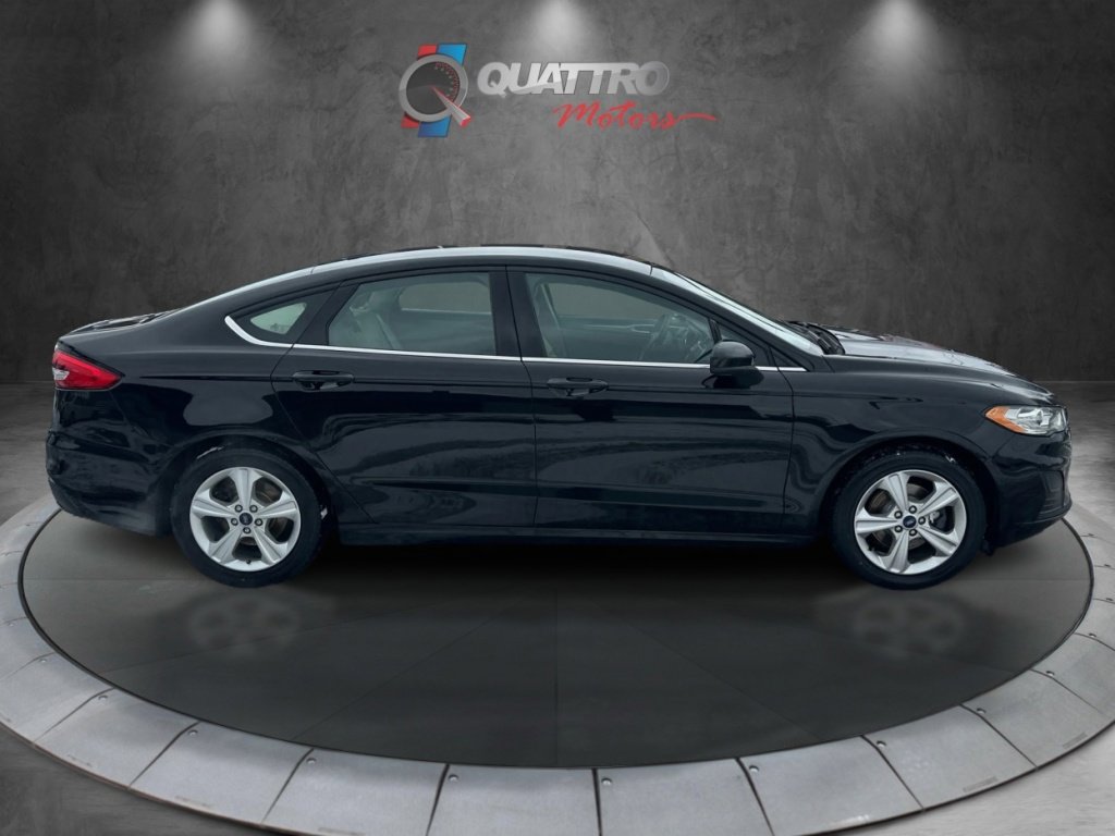 Used 2020 Ford Fusion SE image 7