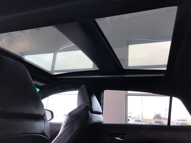 Used 2023 Toyota Venza Limited image 14