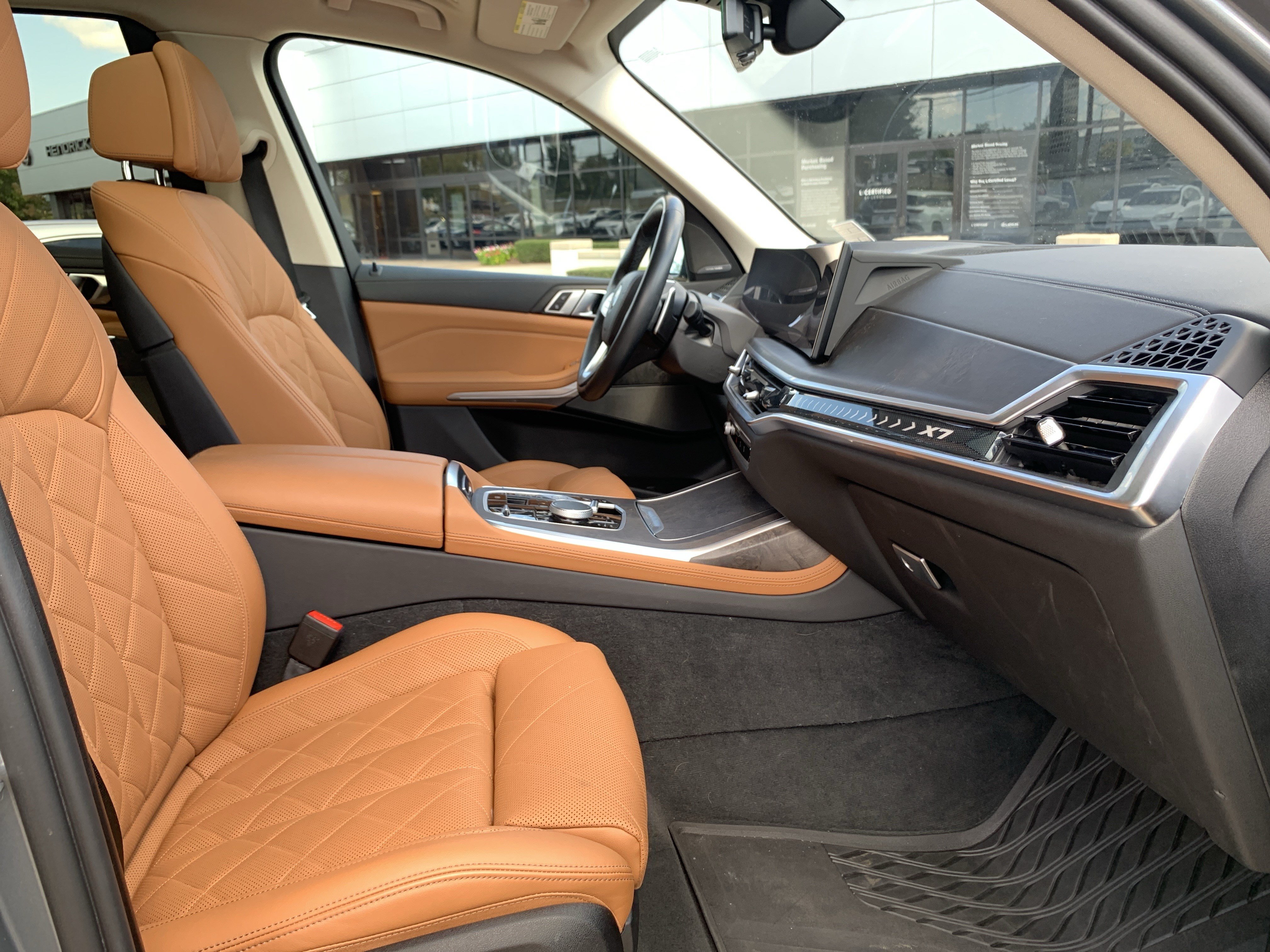 Used 2023 BMW X7 xDrive40i w/ Premium Package AWD/4WD image 35