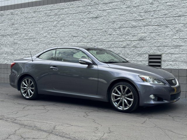Used 2013 Lexus IS 250C w/ Luxury Pkg RWD image 4