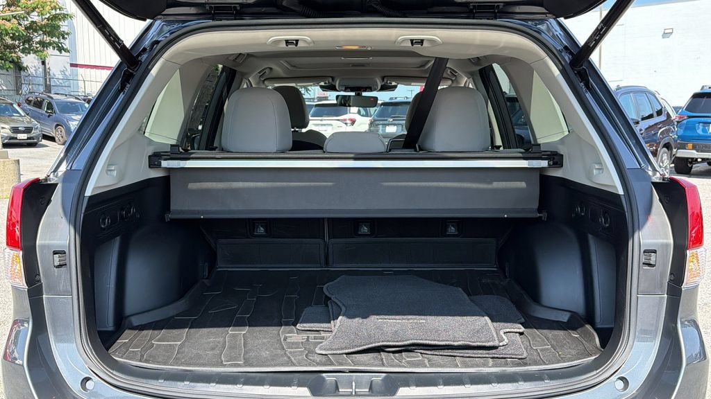 Certified 2024 Subaru Forester Premium AWD/4WD image 22