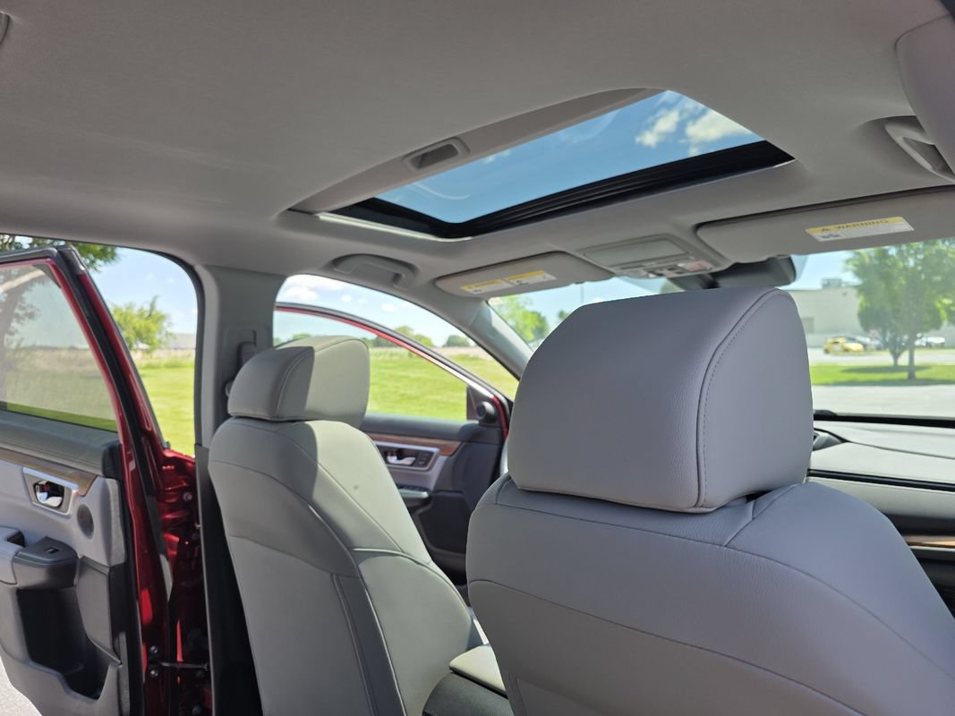 Used 2021 Honda CR-V Touring image 17